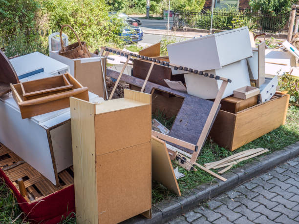 Best Yard Waste Removal  in Alamo Heights, TX